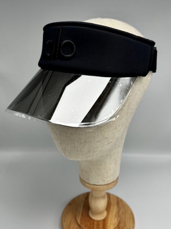 Alo Yoga UPF 50+ Sun Protection Visor Black Shield Hat NWT main image 5